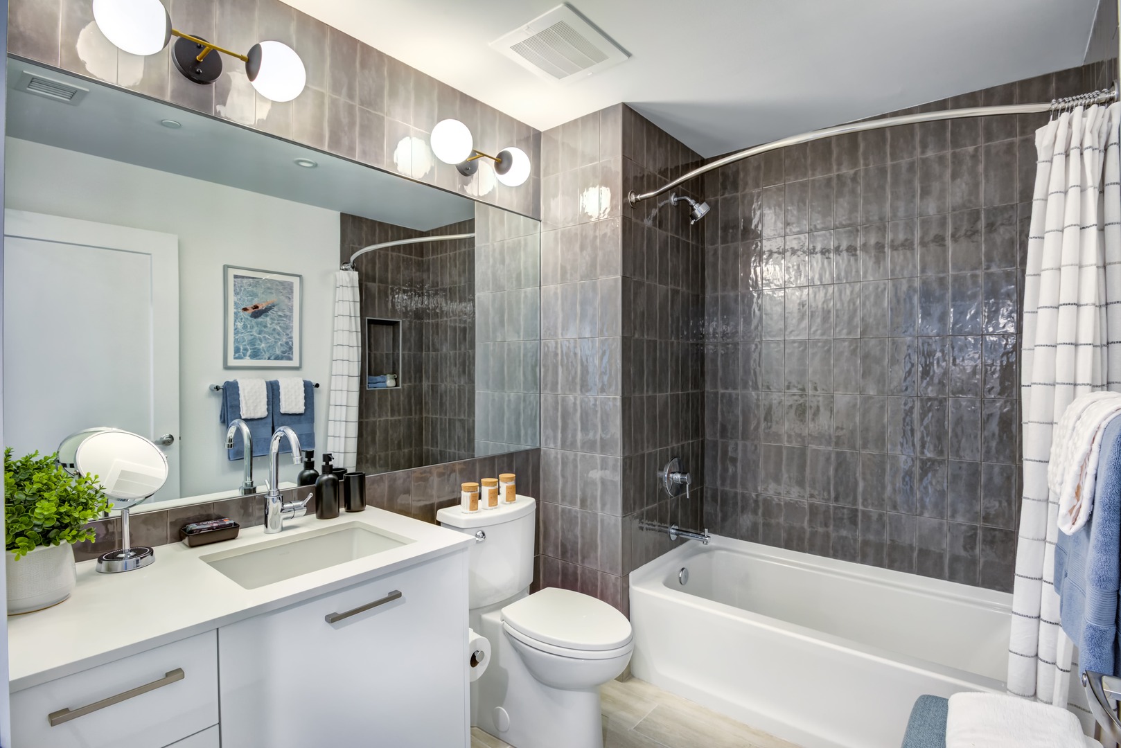 A bathroom in one of Gio Midtown's luxury apartments in Miami